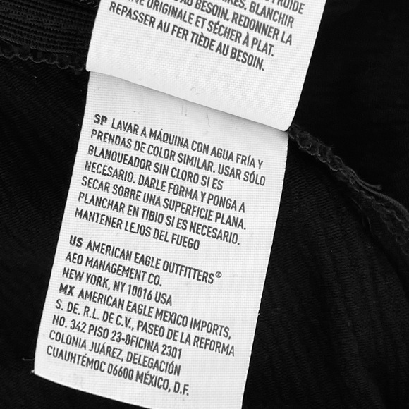 AMERICAN EAGLE OUTFITTERS tie front long sleeve SOLID BLACK Versatile blouse XS - Picture 9 of 9